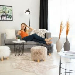 Relaxdays Faux Fur Stool, Fluffy, 4 Wooden Legs, Padded Footstool, Round, Decorative Stand HxD: 31x31 Cm, Grey 9 Relaxdays Faux Fur Stool, Fluffy, 4 Wooden Legs, Padded Footstool, Round, Decorative Stand HxD: 31x31 Cm, Grey -Living Room Furniture Store 52226972 3